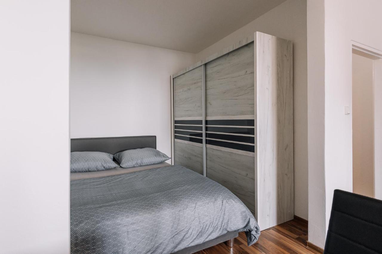 ברטיסלאבה Cozy Apartment In Ruzinov מראה חיצוני תמונה