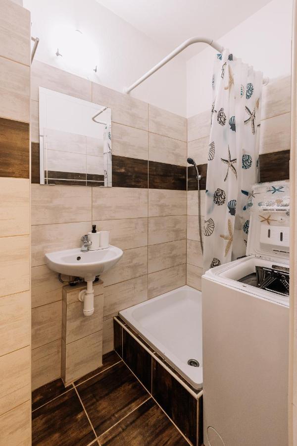 ברטיסלאבה Cozy Apartment In Ruzinov מראה חיצוני תמונה